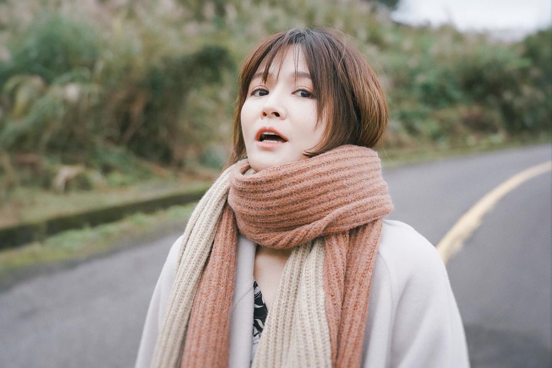  ・
前幾天去山上拍照時巧遇寒流 
說�...