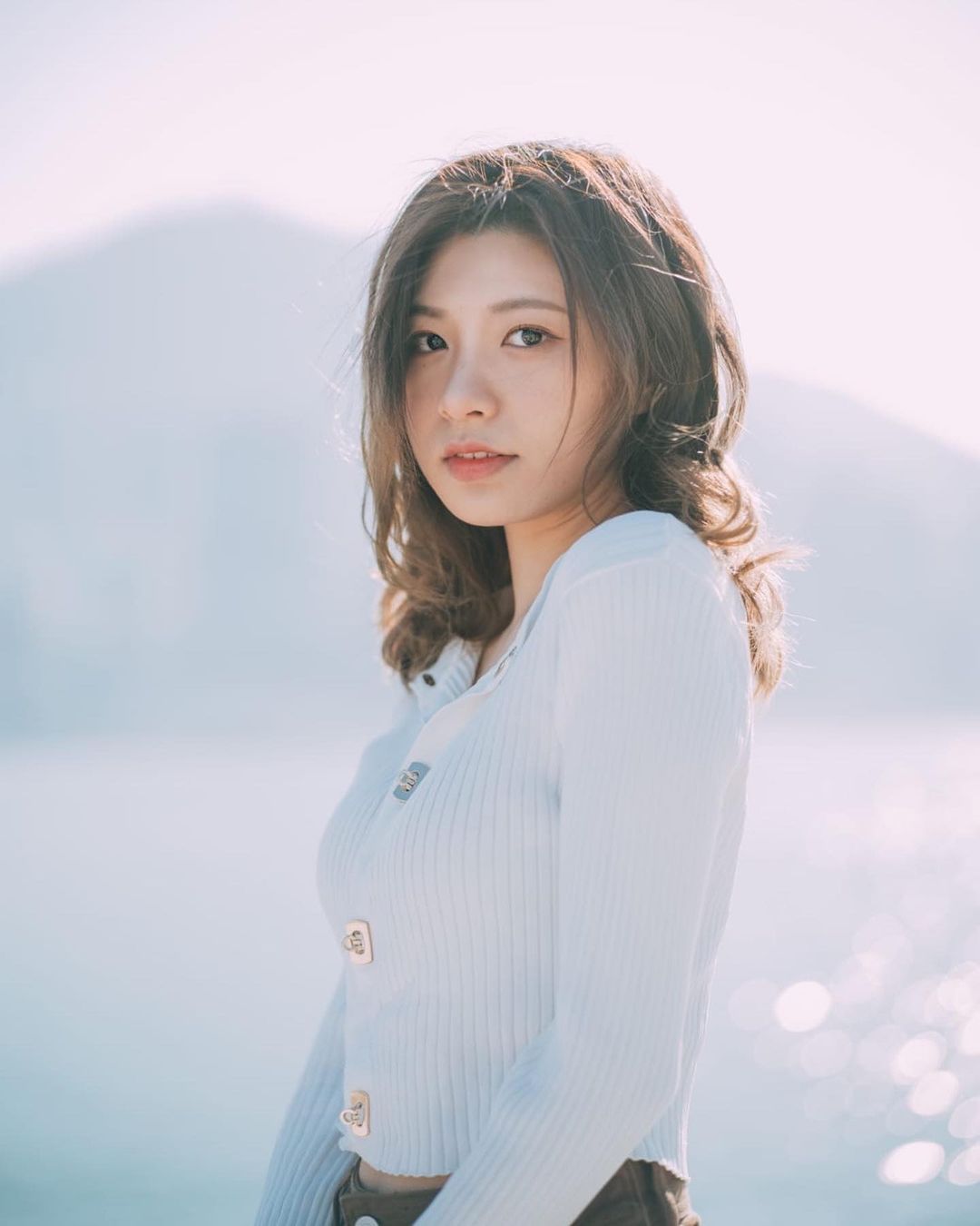  .
最近好多人問我點解唔post相
我話我�...