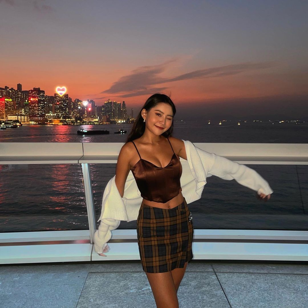  lowkey wanna disappear for a while but the sunsets...