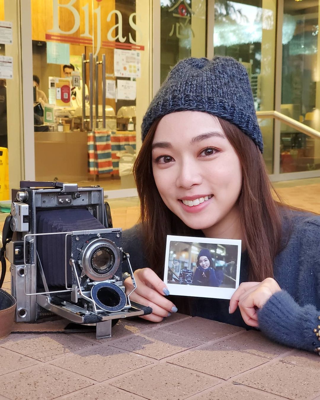  〖 Time with instant film 〗
【即影即有】
...