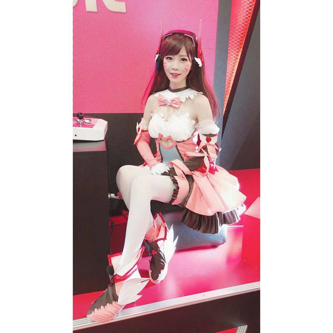  #Game #cosplay #overwatch #dva #magicalgirl

CN : ...