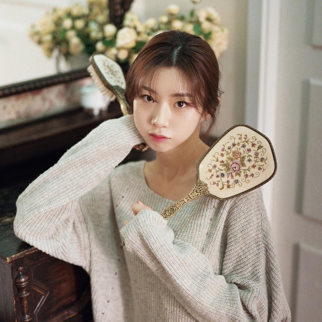  소녀소녀
-
-
-
#개인화보 #감성사진 #�...