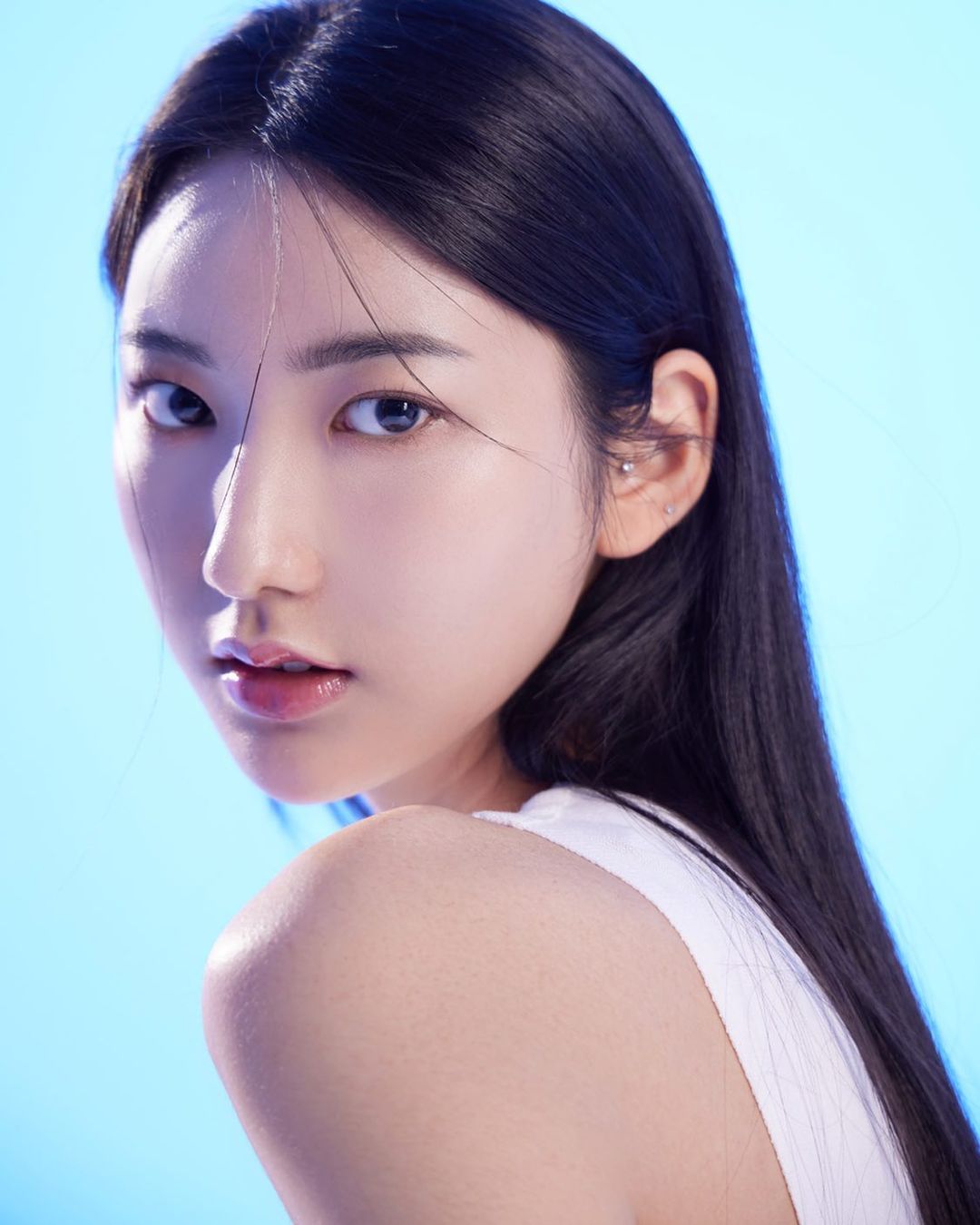  일하다보니 왜 이브인거…!? 
#배우프�...