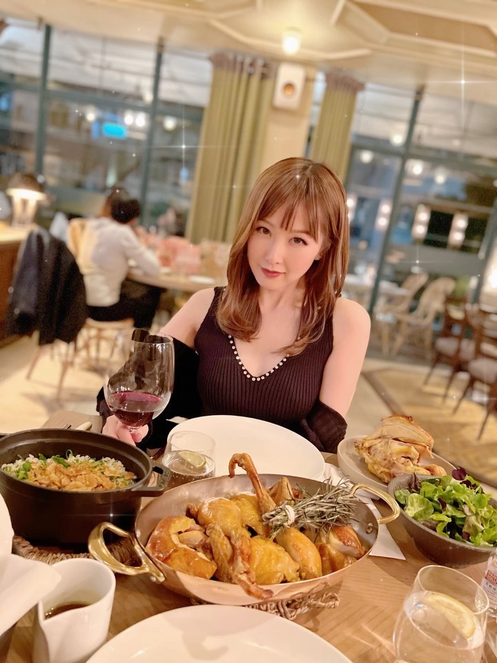  總之，做節就食雞