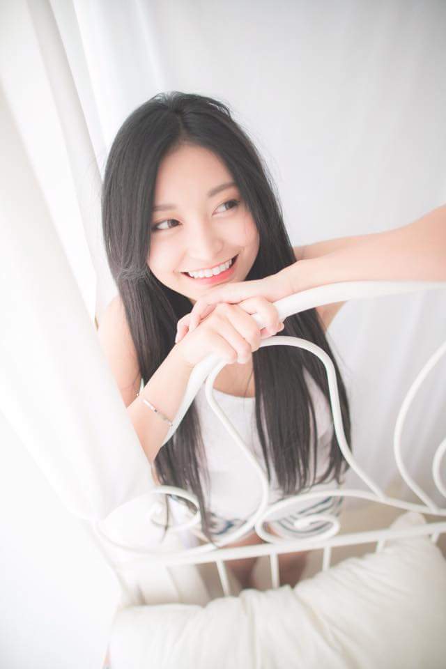  給你一抹甜美的微笑祈錦鈅 鈅兒 Maxine...