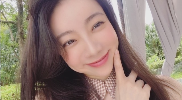  大家晚安 我下禮拜會出去玩 會記得拍...