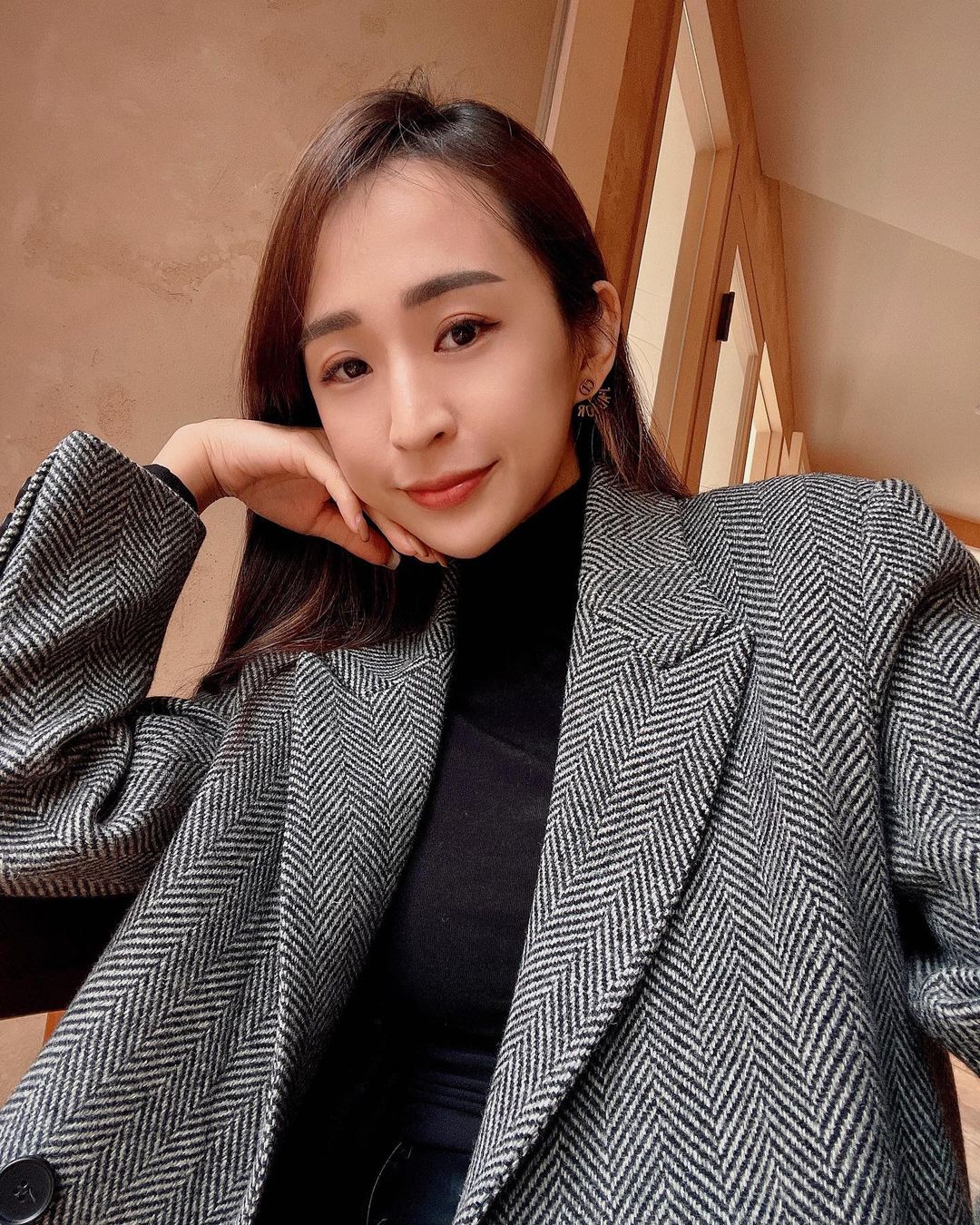  -
今日照片主題
__  __小姊姊look