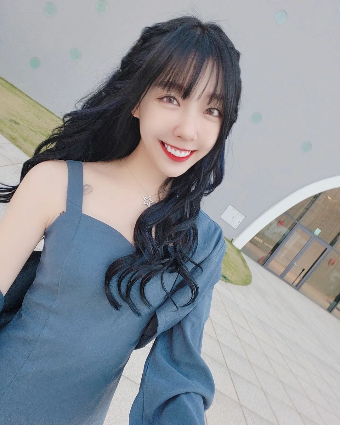  感謝Rita給我的夢幻藍紫色❤☺