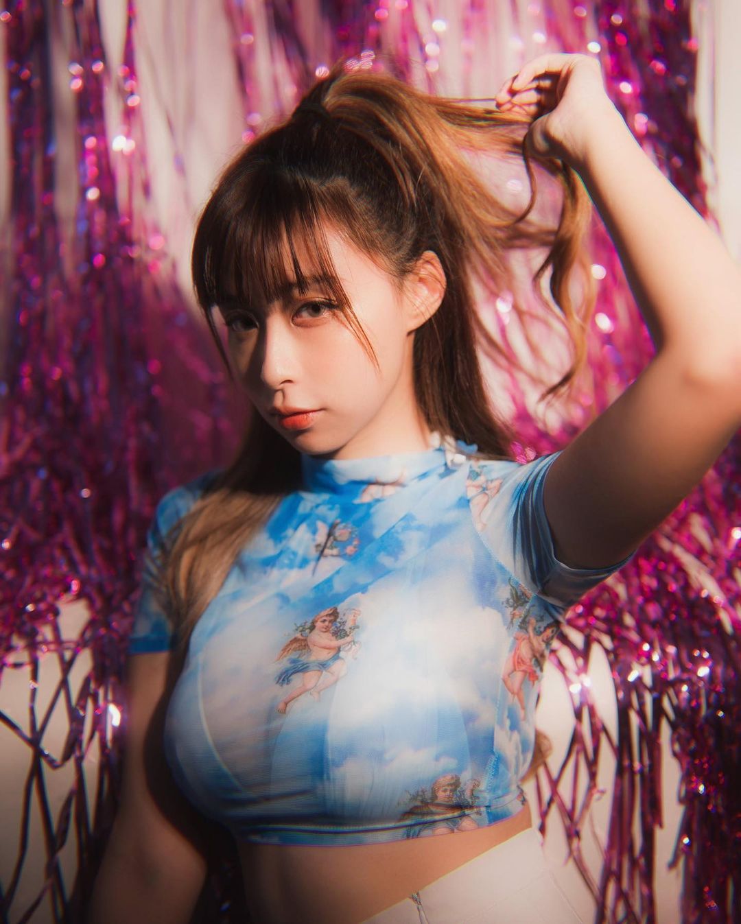  /
I had a dream
We were back to seventeen
Summer n...