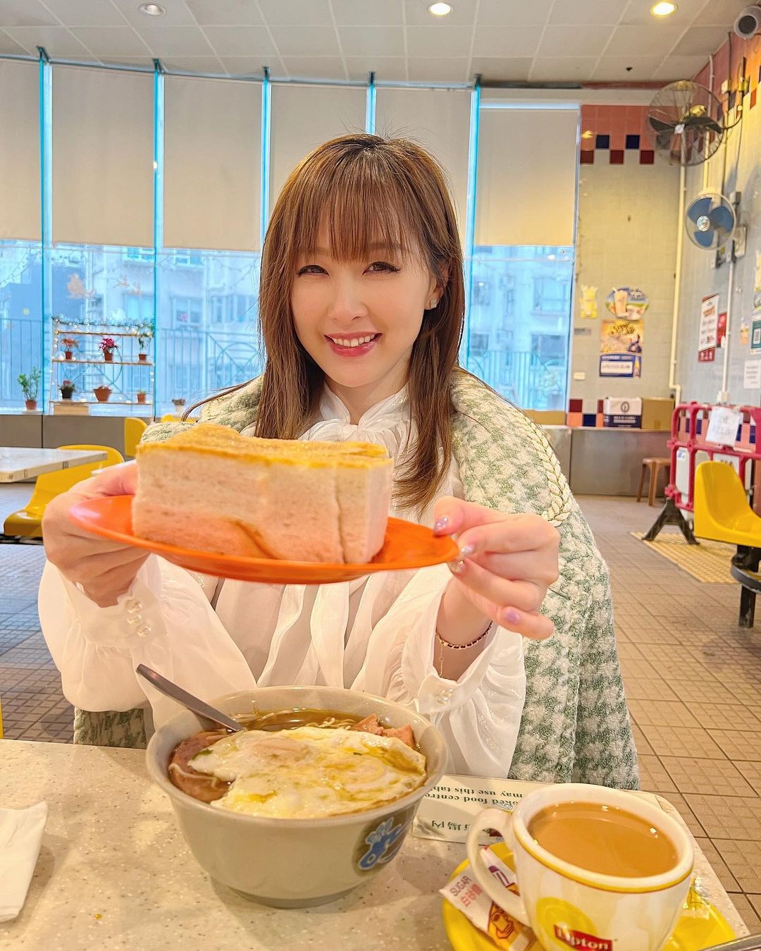  D人真係厚多士