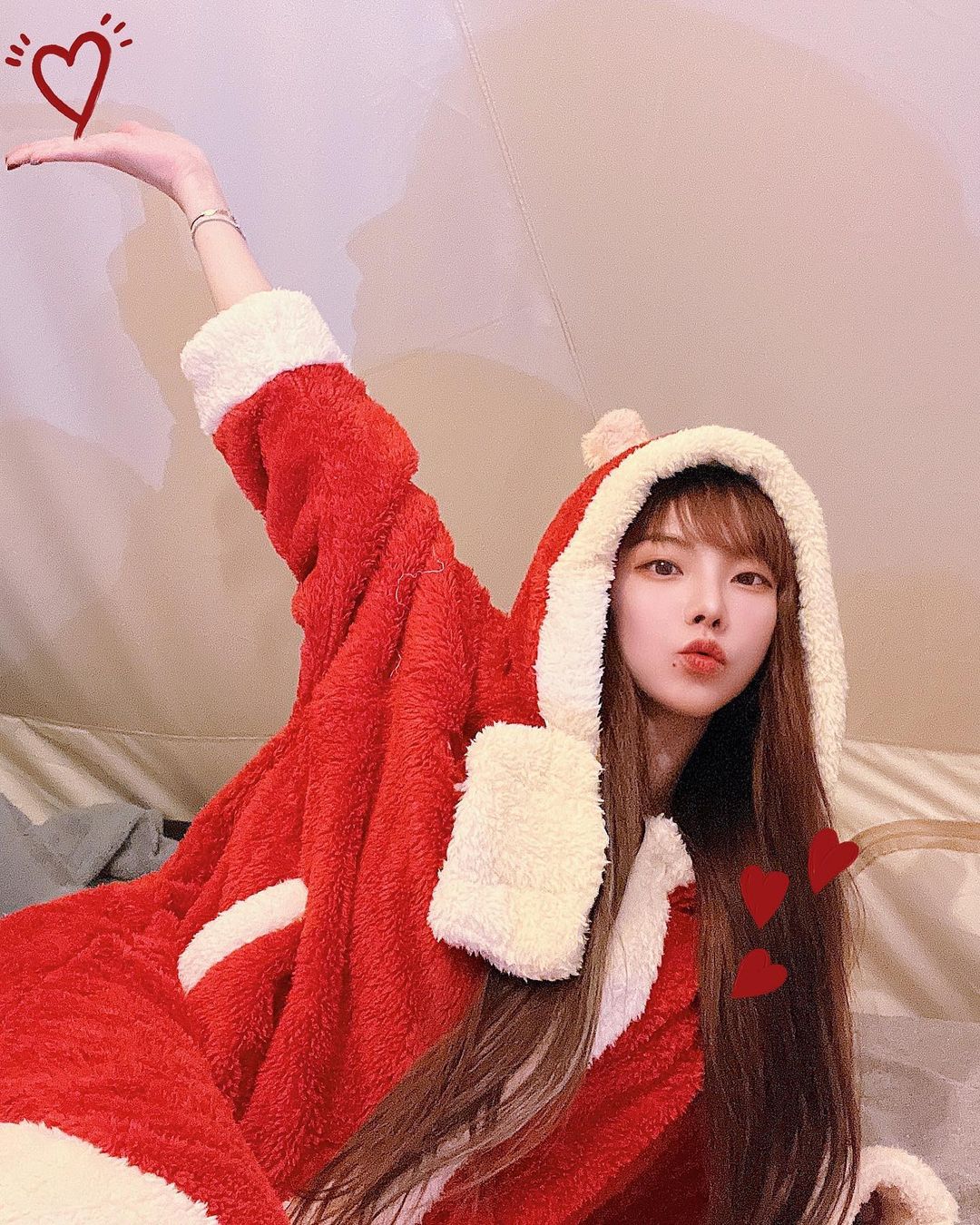  把你放在我手心上 ❤️
晚安

#night #sl...