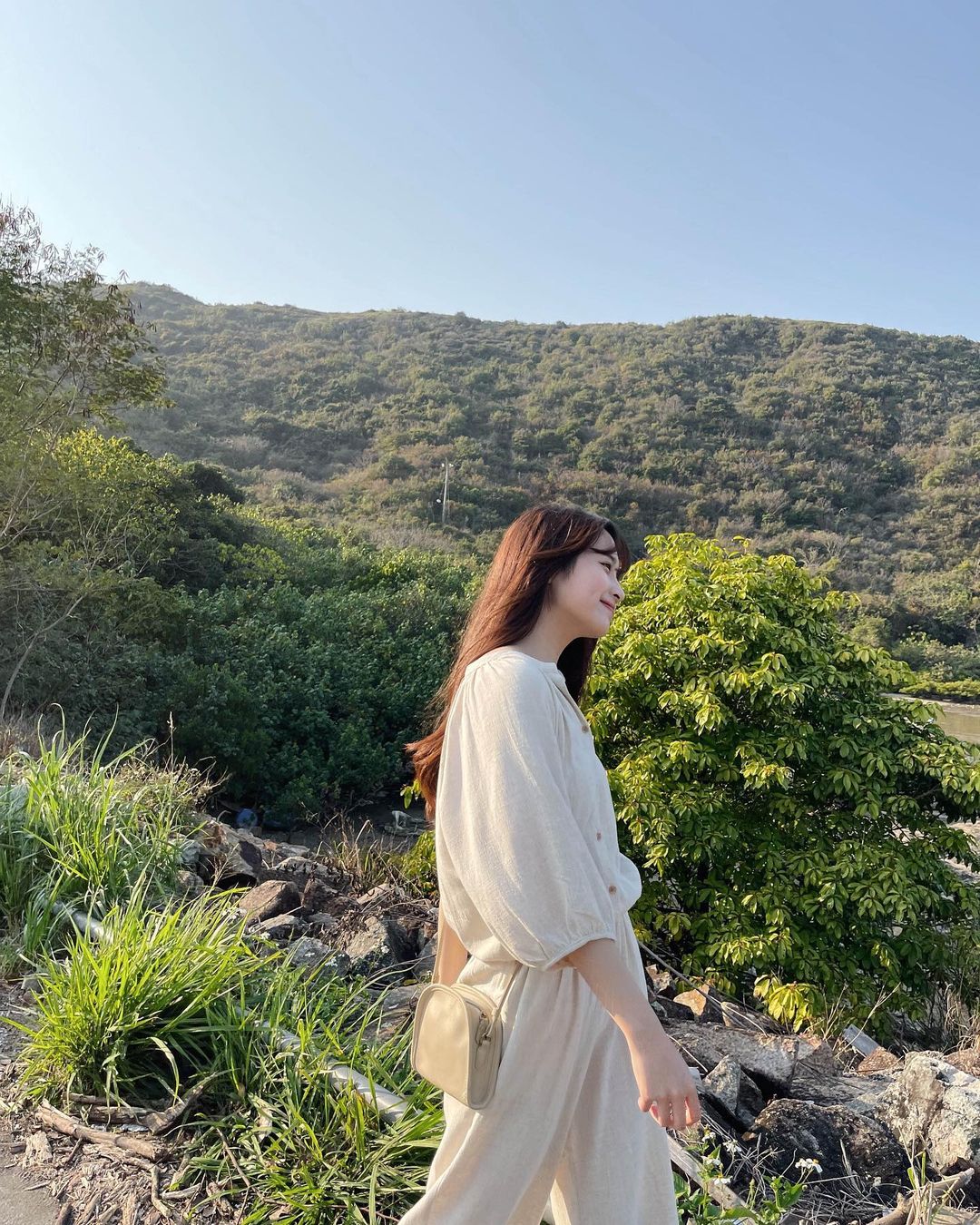  02一着上身就話：呢套好有去濟洲島玩...