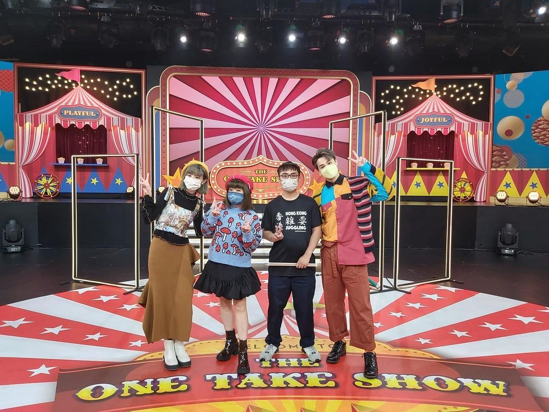  .
晚晚都有表演睇既感覺真係好正