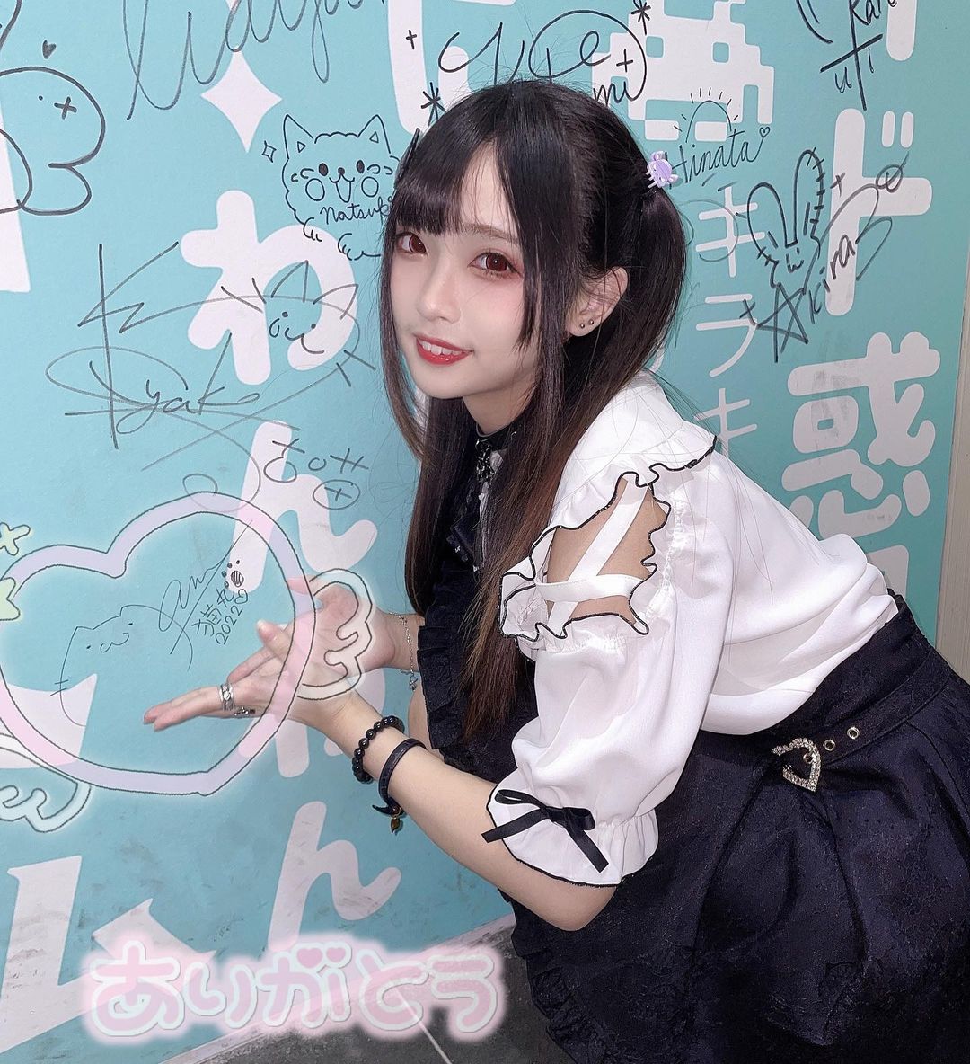  想用 #Moe牆 的照片填滿版面