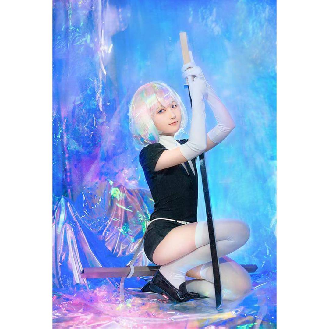  #Anime #cosplay #housekinokuni #landofthelustrous ...