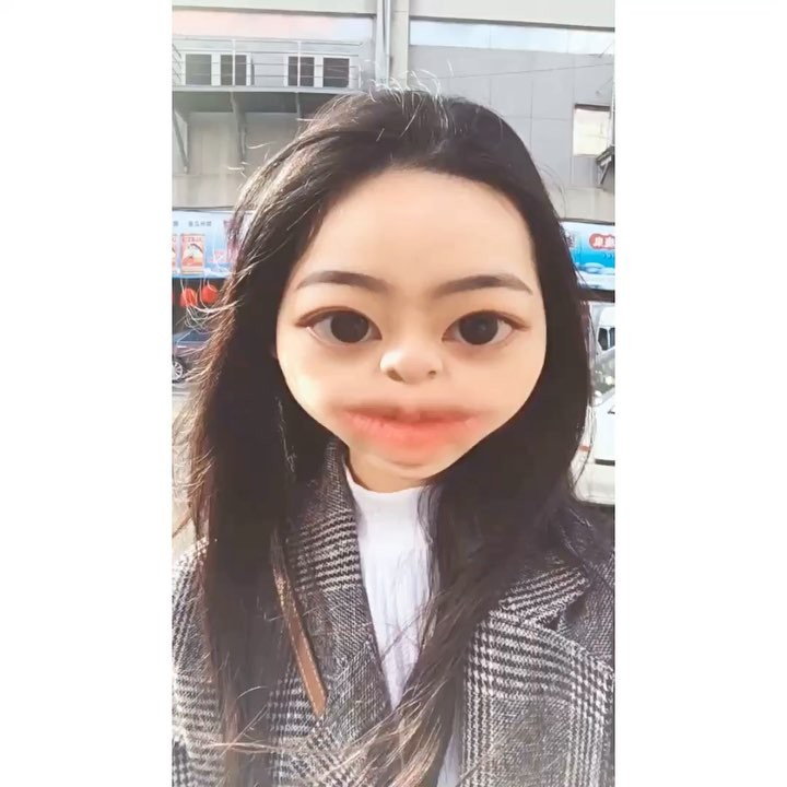  -
跟妹妹一起噴錢的大年初二
原本計�...
