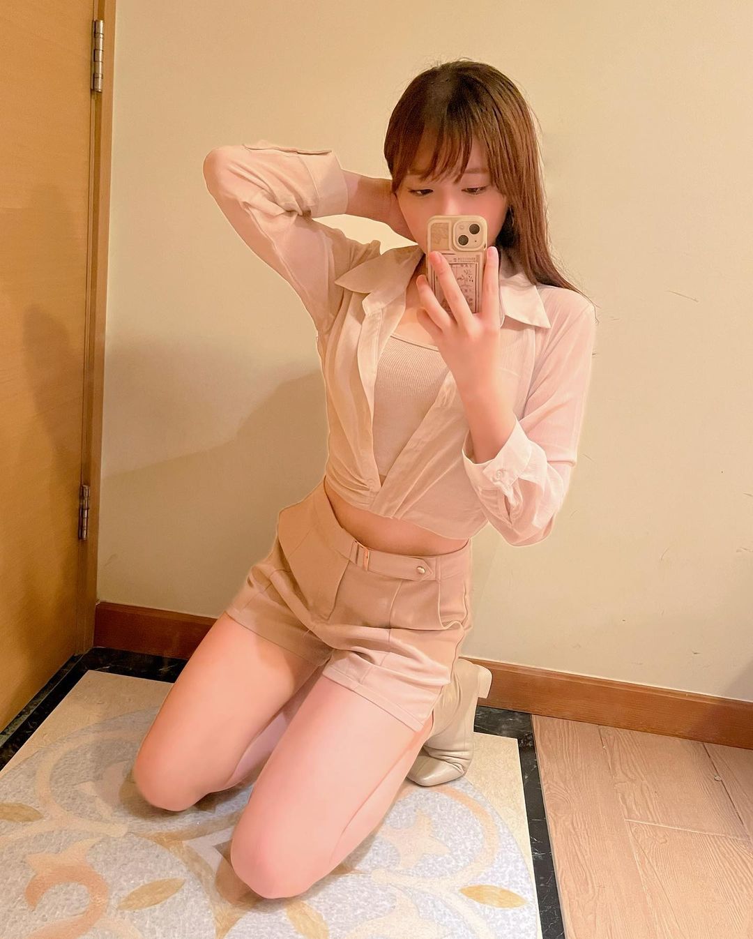  今天工作拍的造型♡其中一套
超喜歡�...
