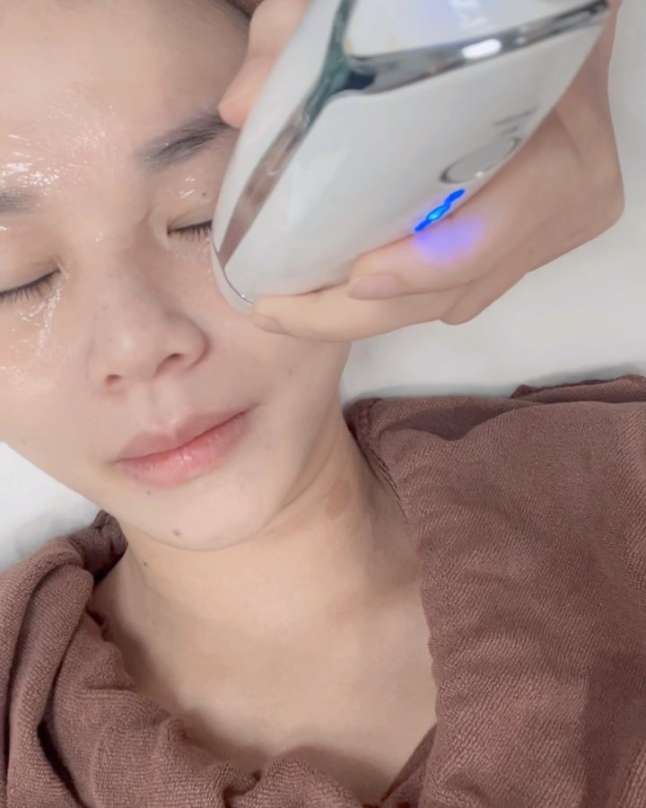  以前未返工嘅時候個樣真係容光煥發(�...