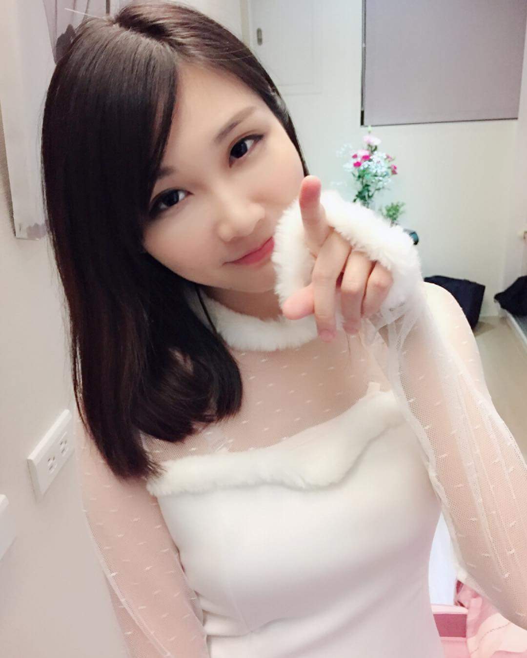  張小筑 Ya Chu開台囉！無聊來看看吧 明...