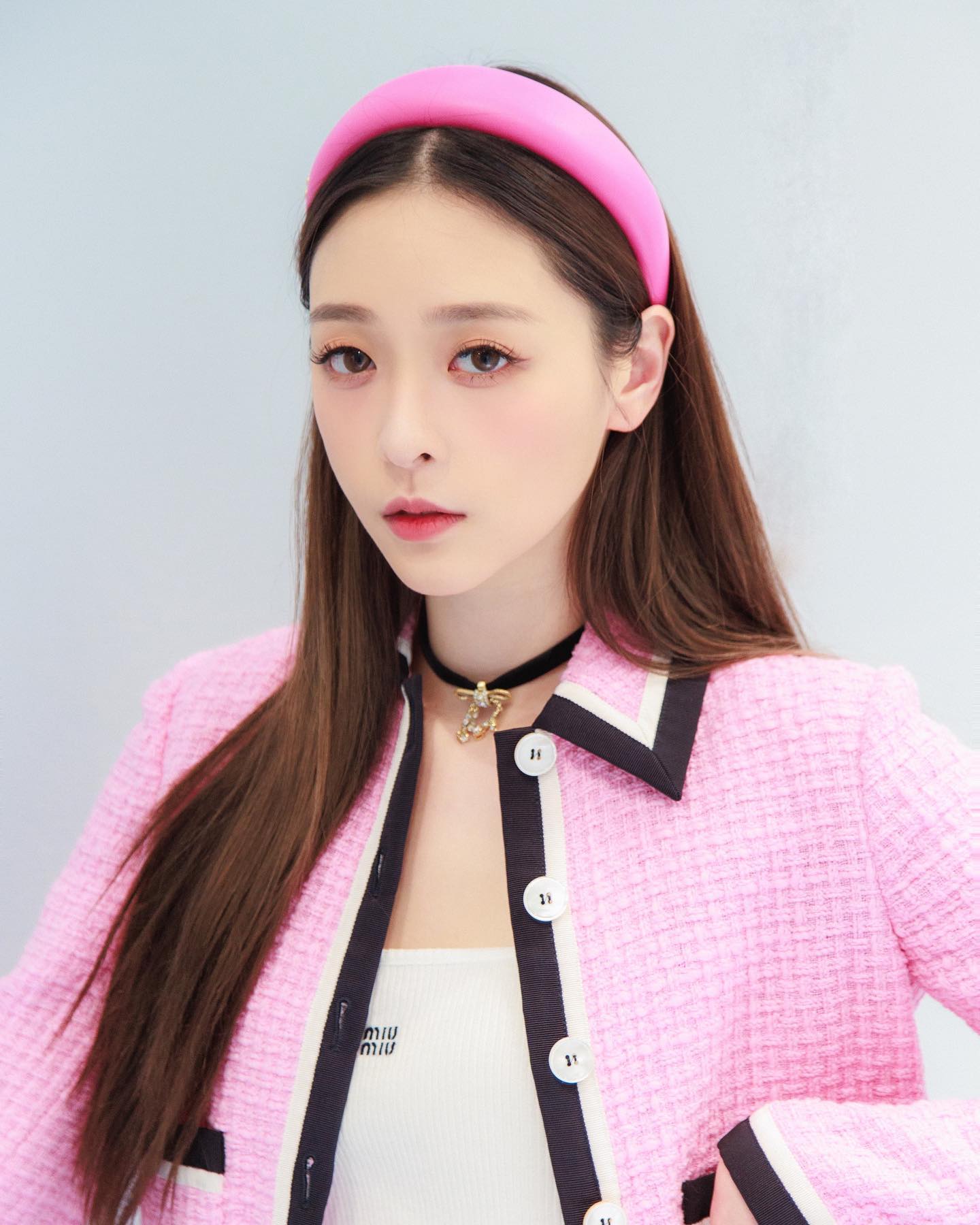  Miumiu girl