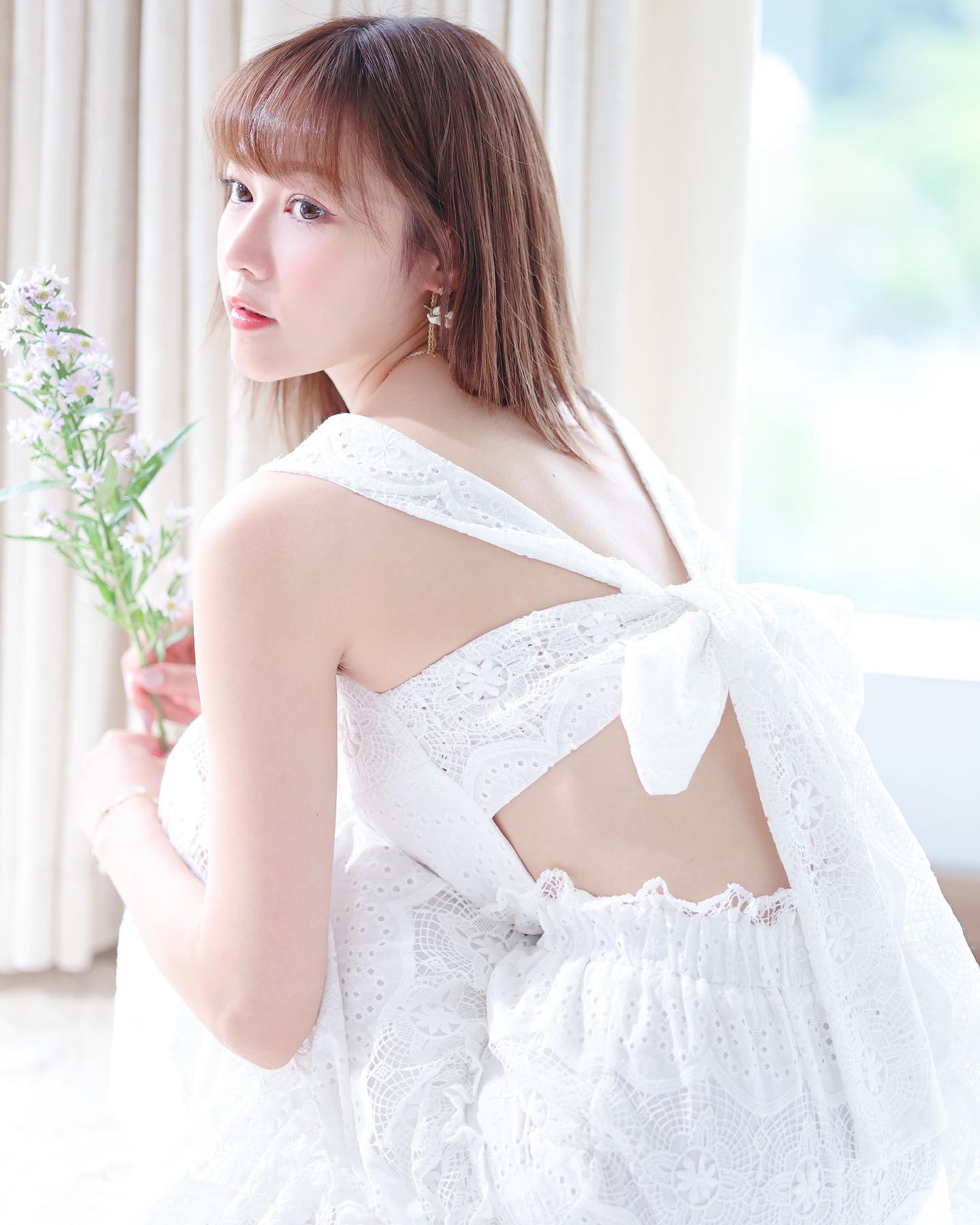  這蕾絲太美了