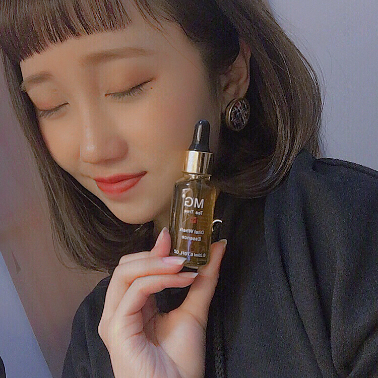  我係一個貪靚既女仔