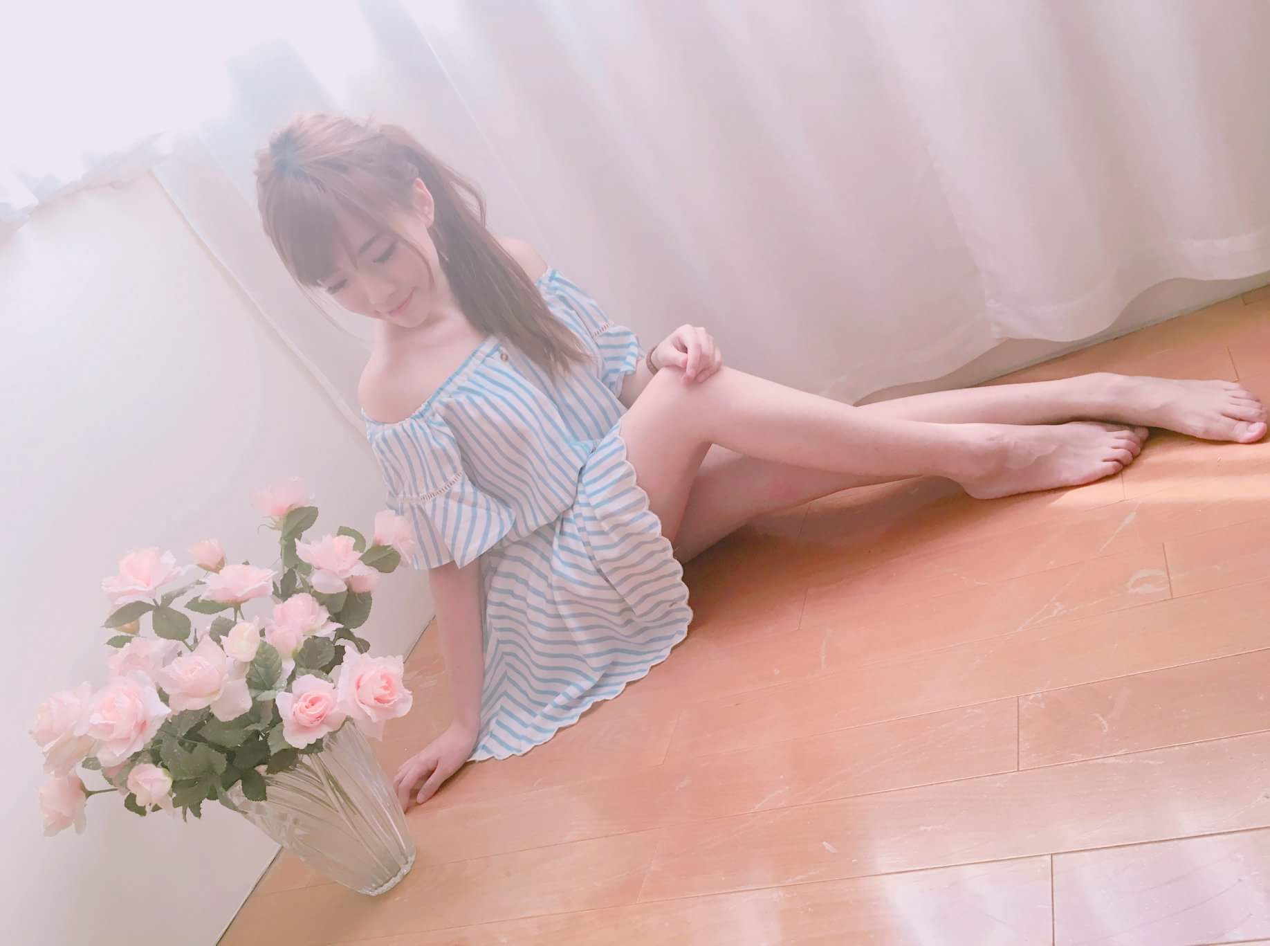  小希兒Angel有點懷念夏天的腿 希望今�...
