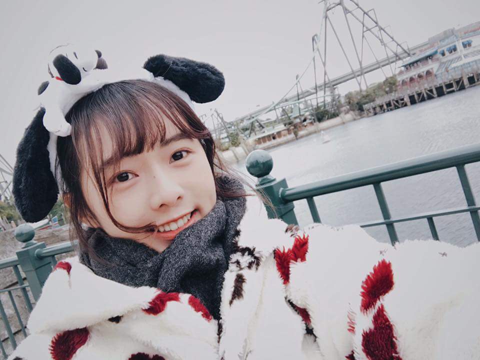  簡廷芮 Dewi Chien第一次在國外過生日，...