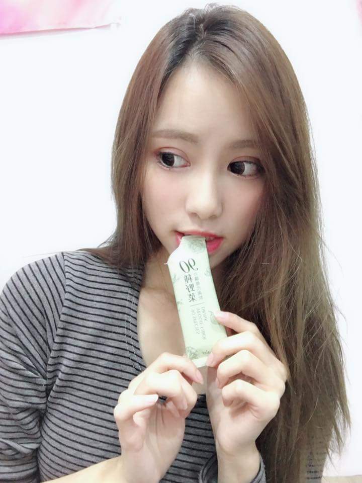  小潔_Mina