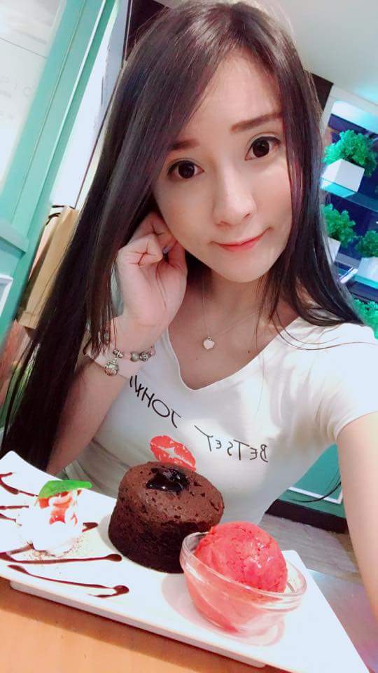  主持人 林希希Cathy-show girl莫凡彼冰淇�...