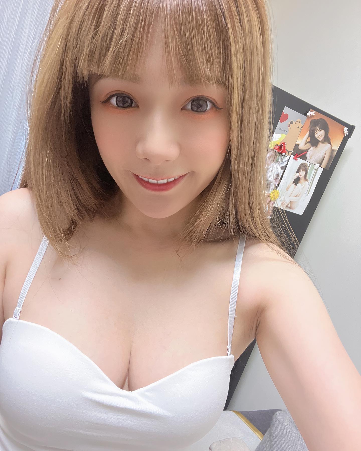  剪個瀏海又要呆三天。
