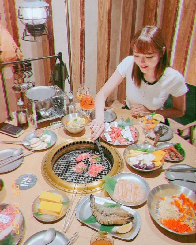  去了camping 燒肉 ，
一齊做心理測驗，�...