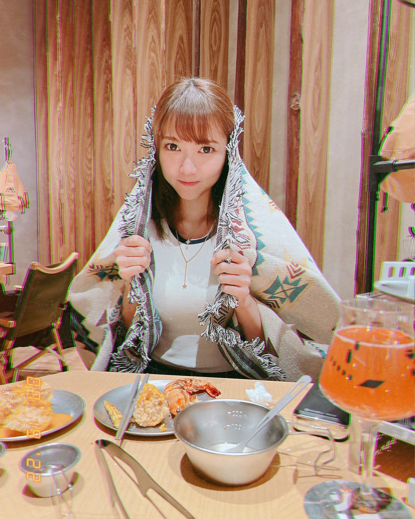  去了camping 燒肉 ，
一齊做心理測驗，�...