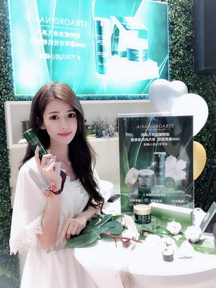  + 小佳愛異想 +