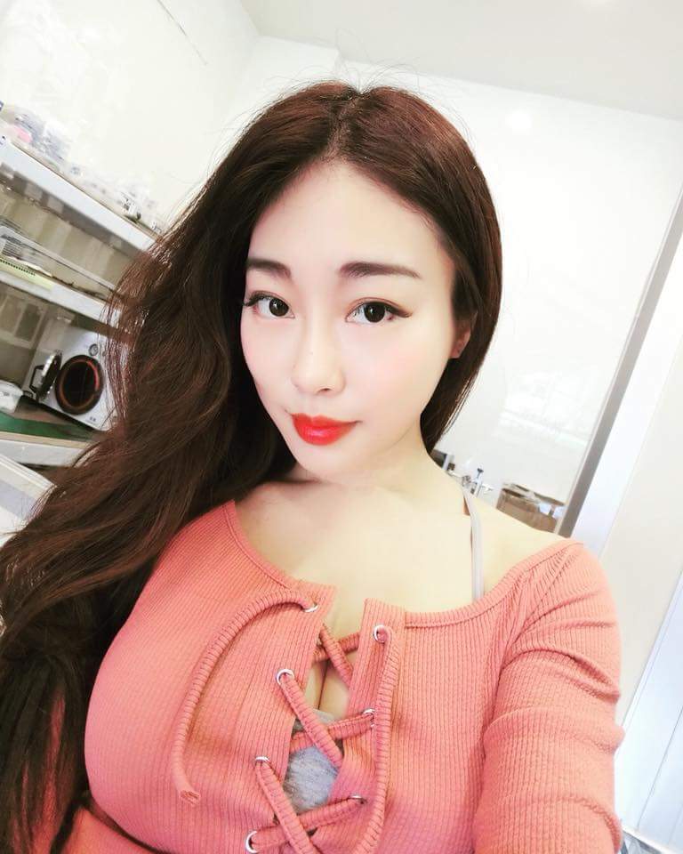  蕾蕾 Lei在史塔克iphone維修中心