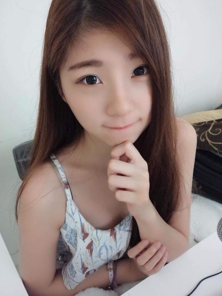  包子妹 言言兒今天很屋鳥～～～