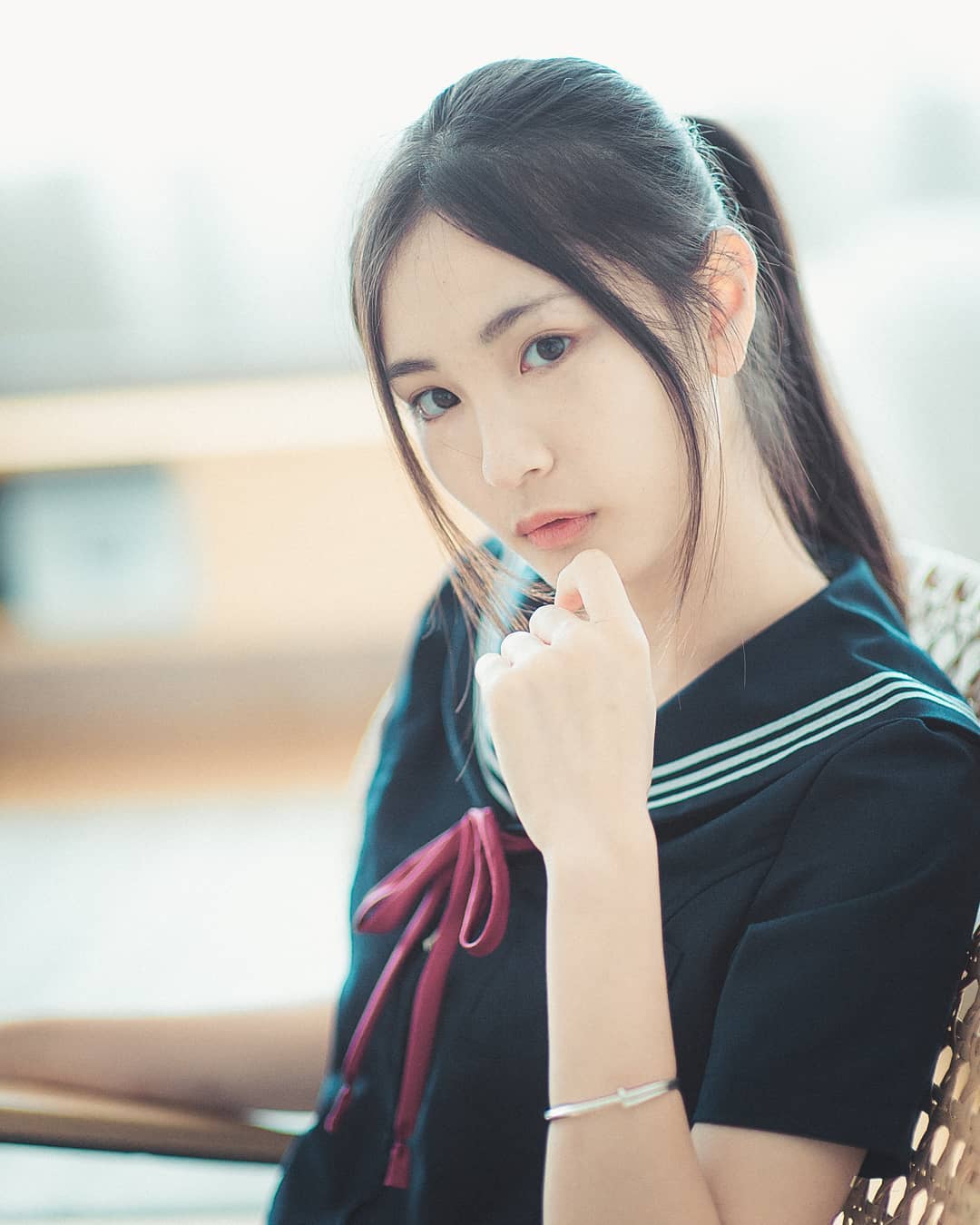  有咩方法可以令眉毛生得快啲...
