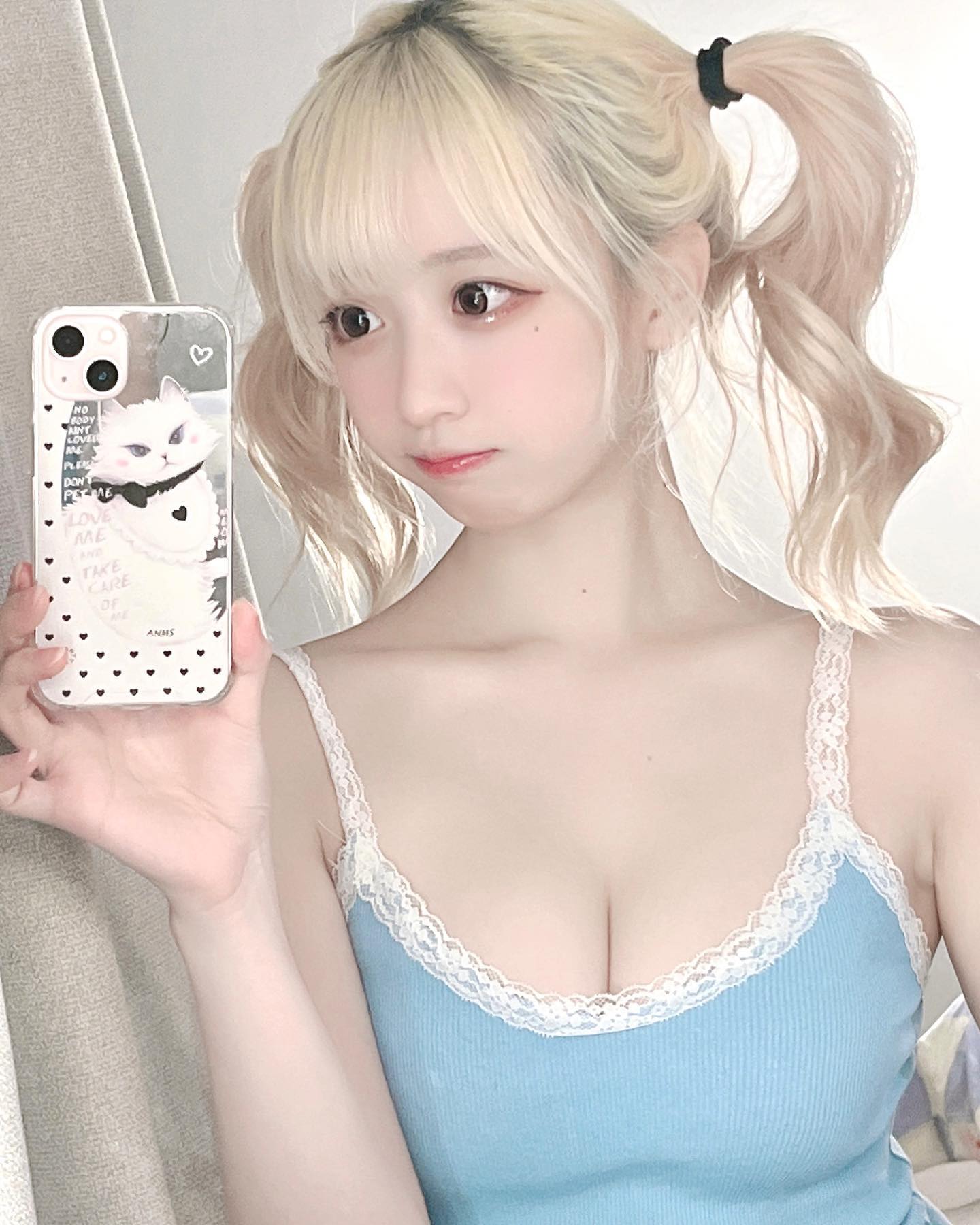  水色的我