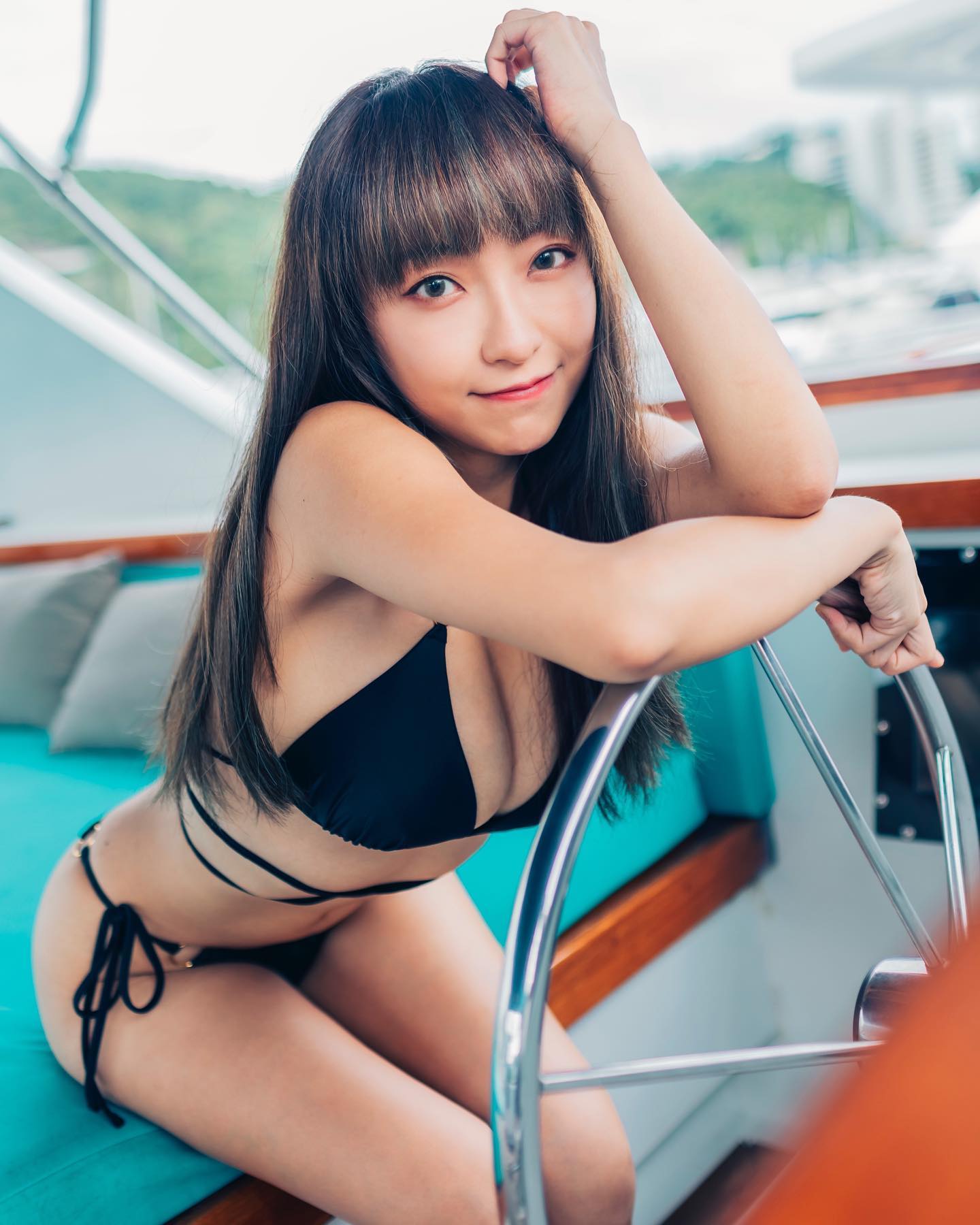  。
