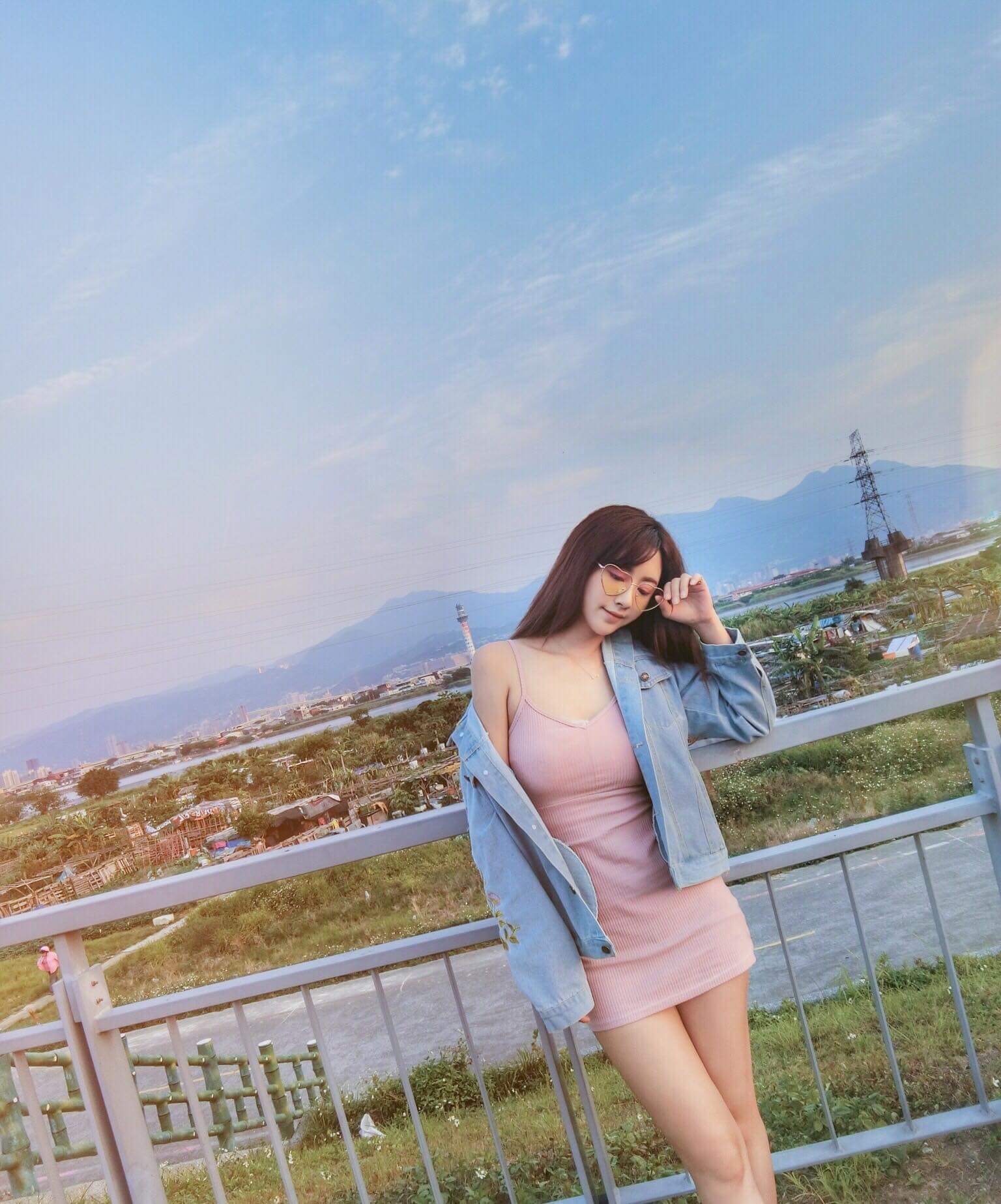 女神系甜心〃夏晴_ 在情緒低落時我們...
