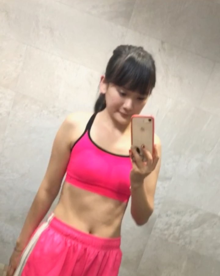 _
為什麼剛剛那個畫質那麼差阿
很森7�...