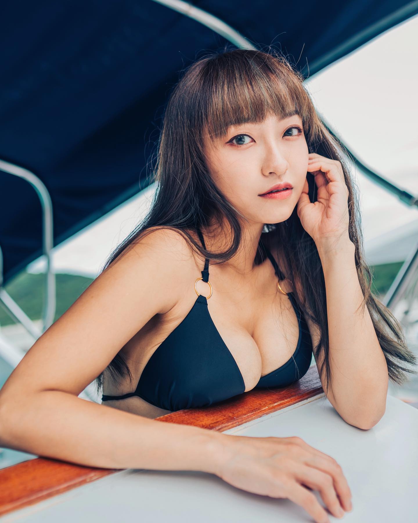  。
