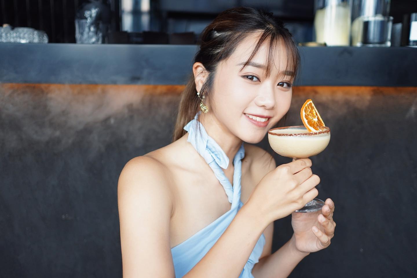  #
一件裇衫變出三個 LOOK 