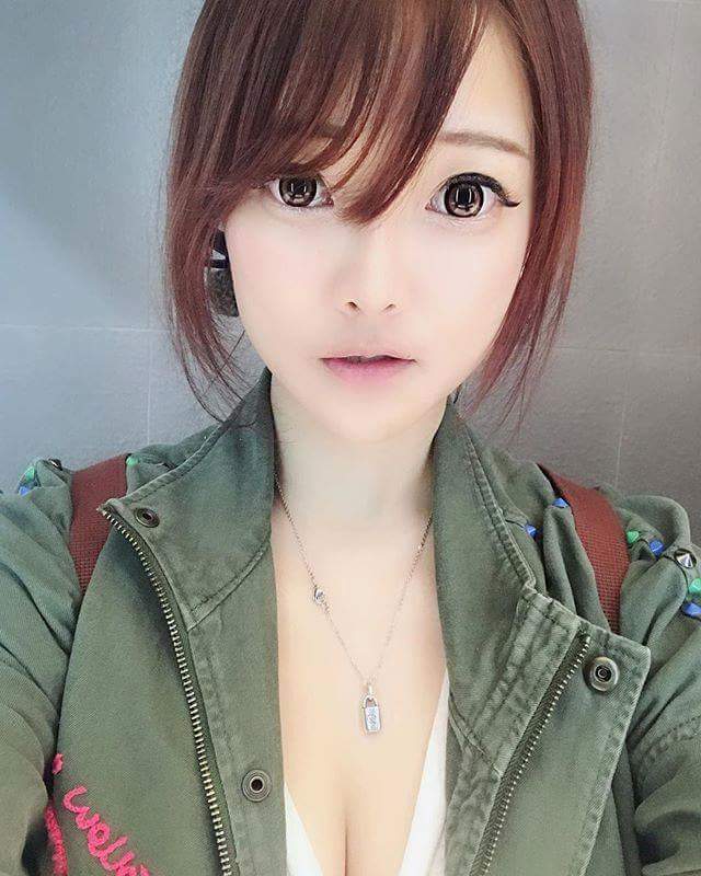  周荀/DenKa有時候會想著，萬一家裡出�...