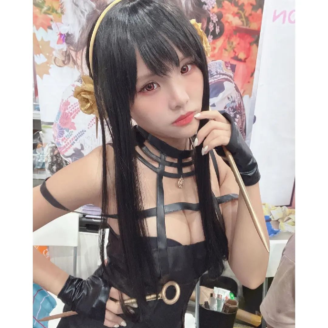  #Anime #cosplay #spyxfamily #yor #forger #yorforge...