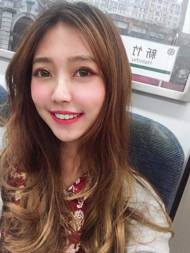  饒詩婕Jie久違的夜拍