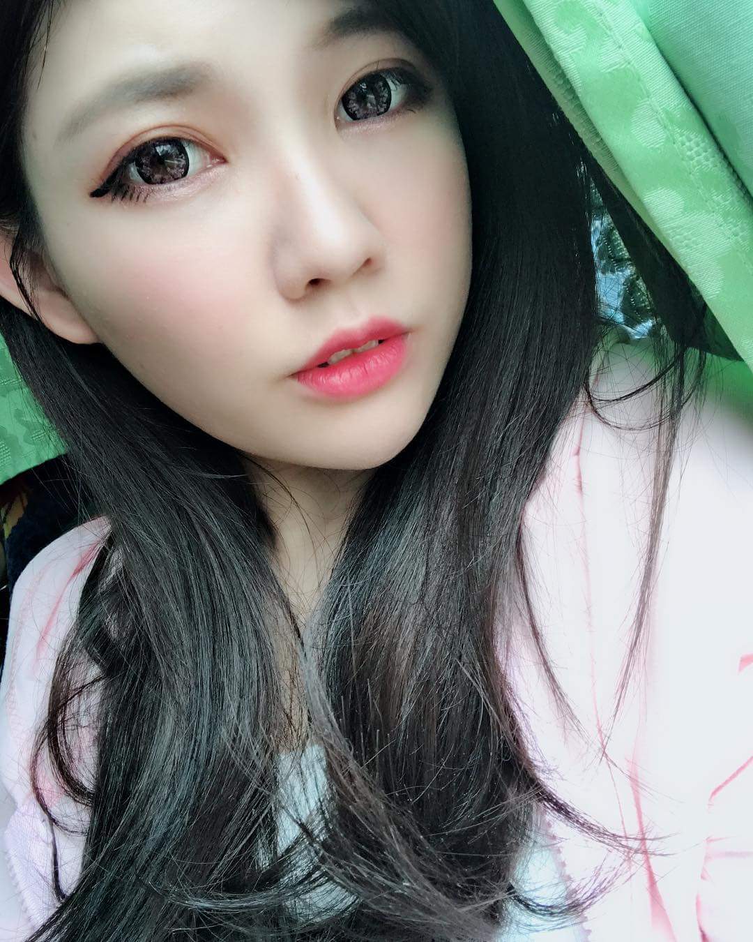  穎兒最近有點忙碌 覺得每天都好適合�...