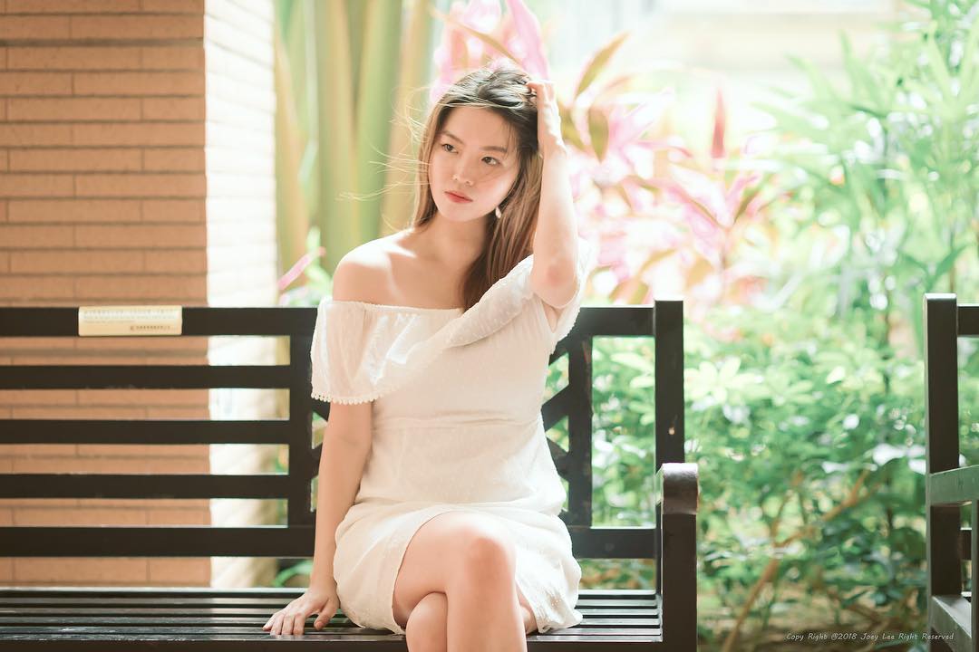  不經意的表情。最喜歡。☺️
．
．
�...