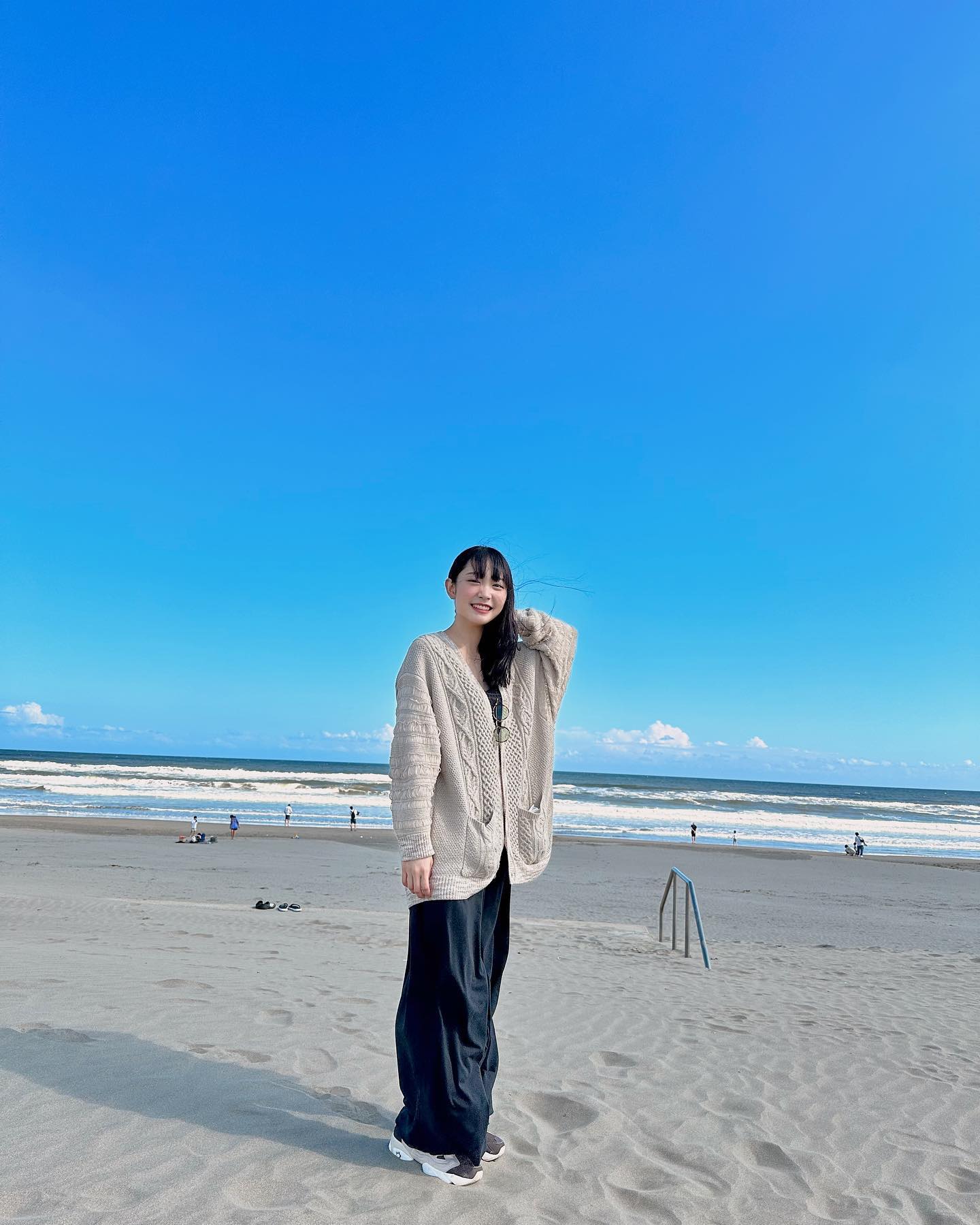  先日、高校の友達と海へ行ってきま�...