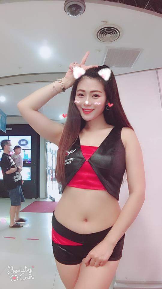  星正妹〃Viya謝謝大家ROG快閃活動來探�...